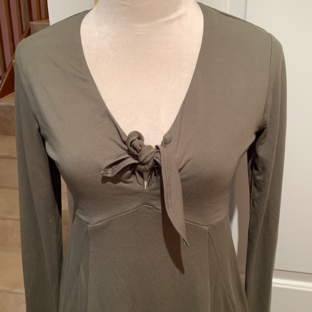 GB.  Olive color. Tie Front, long sleeve mini dress. Size Small. Cut out… - Picture 2 of 13